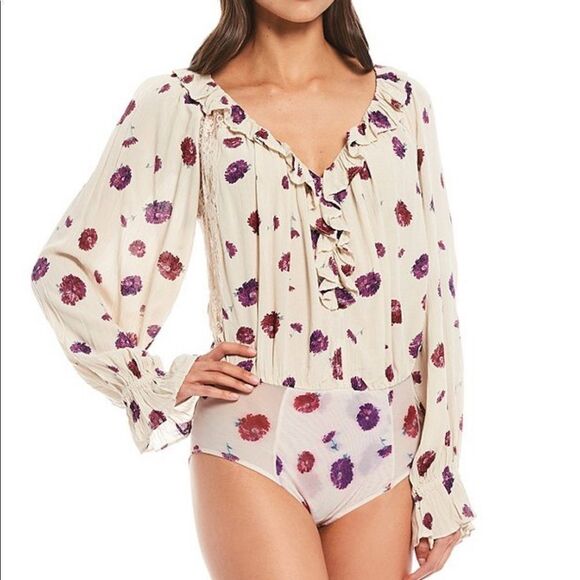 NWT Free People Poppy Floral V-neck Bodysuit Sz XS - Picture 1 of 12